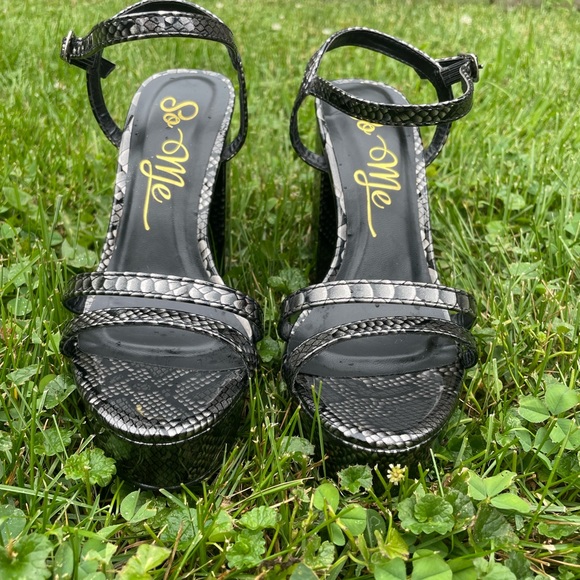 New never worn size 6 womens So Me heels - Picture 4 of 6